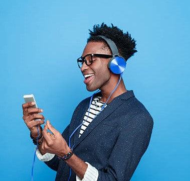 Découvrez les accessoires téléphoniques tendance de Your Africa Shop ET Économisez jusqu'à -60%